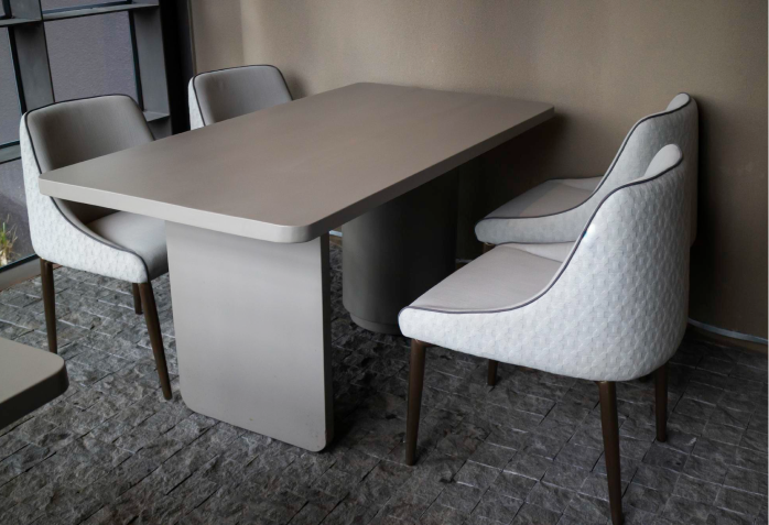 Mesas y sillas servicios